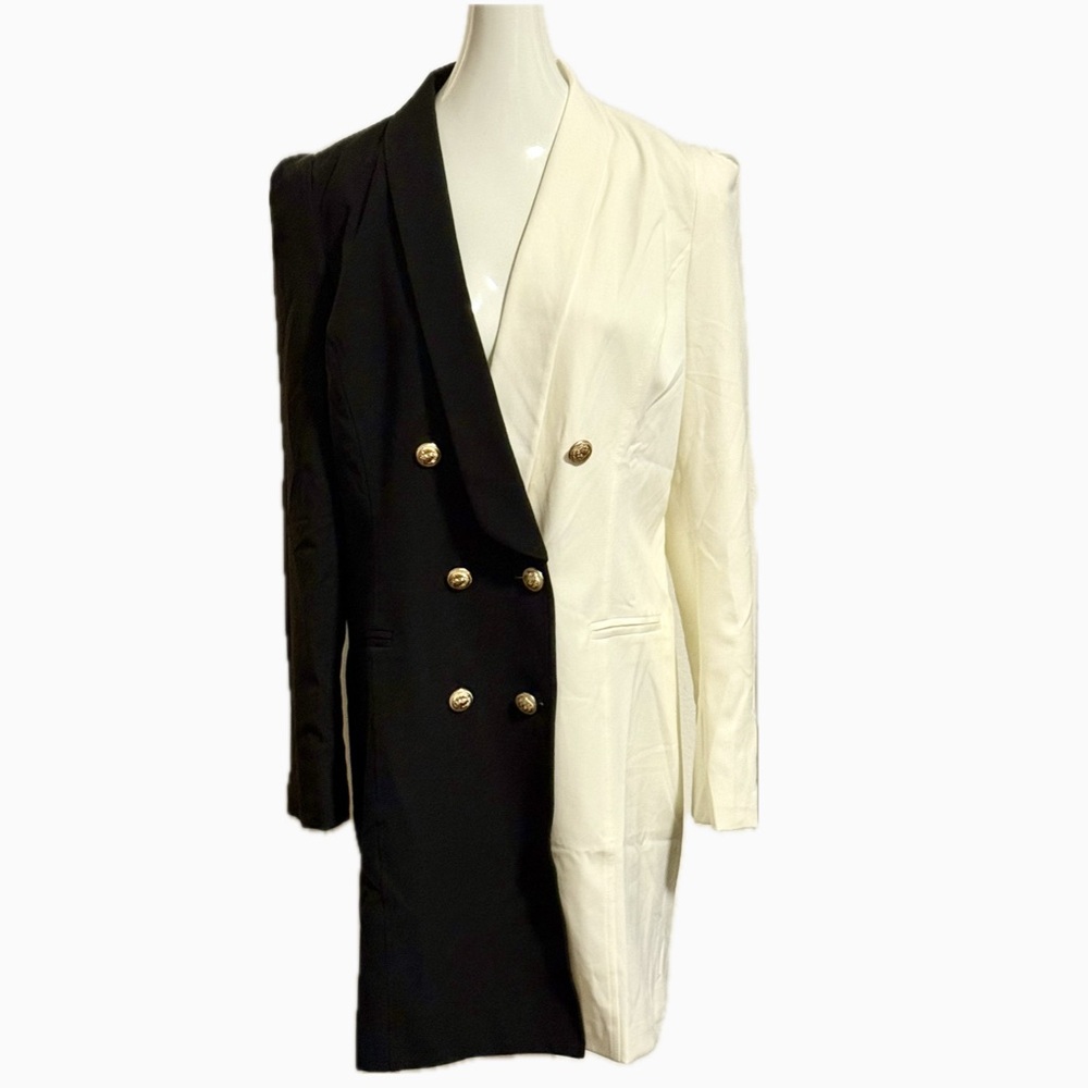 Chic Black and White Double Breasted Women's Blazer Dress